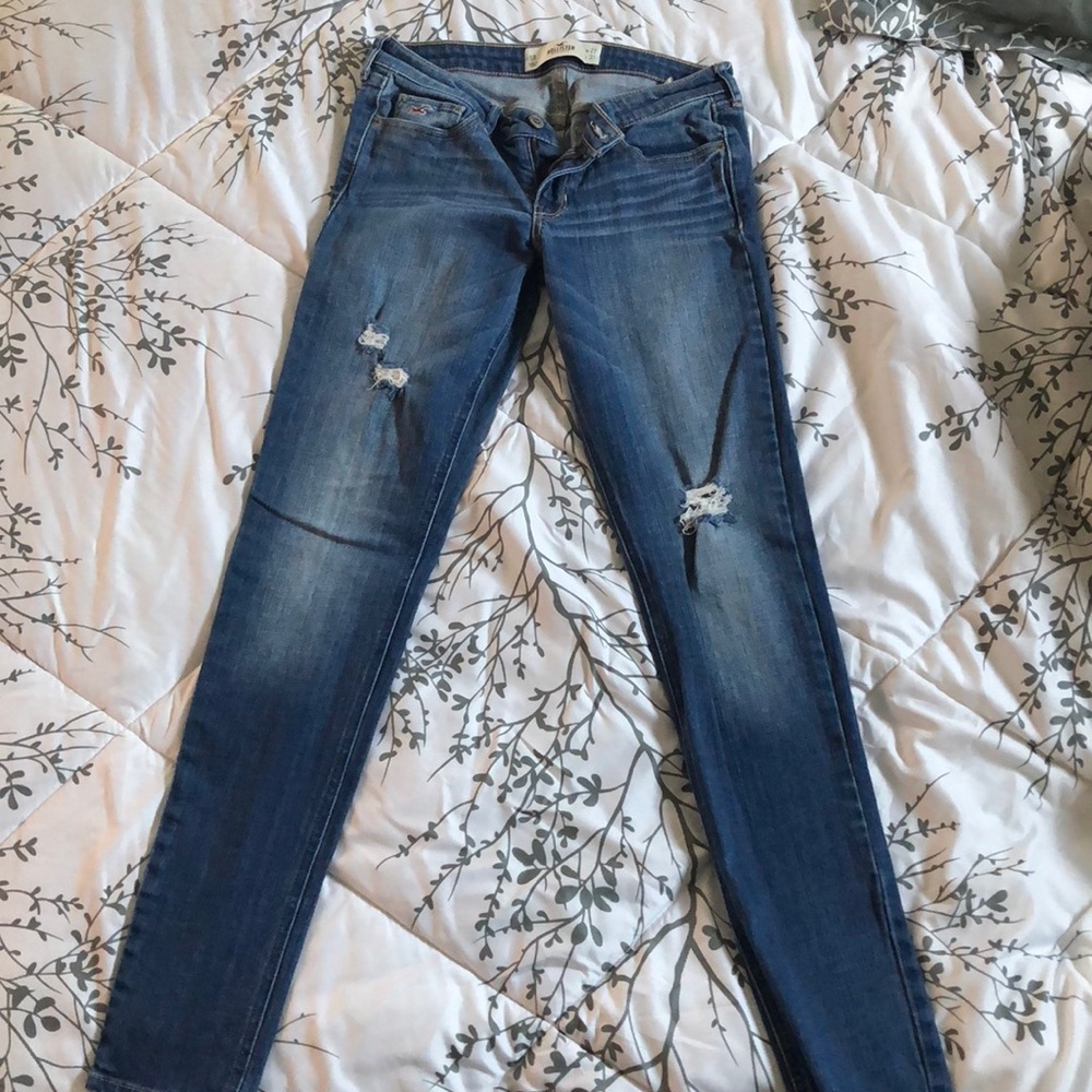 Skinny ripped jeans👖